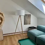 The Art Nest * クトナー・ホラ