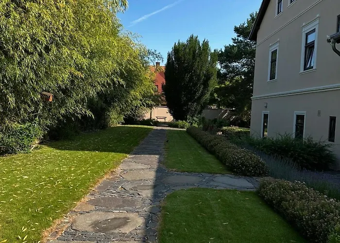 The Art Nest * 쿤타호라